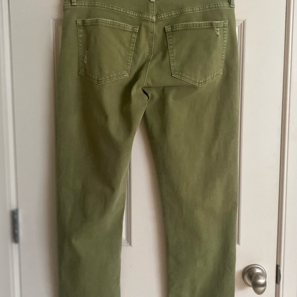 LOFT boyfriend style jeans in green. Size-8 - Picture 2 of 8